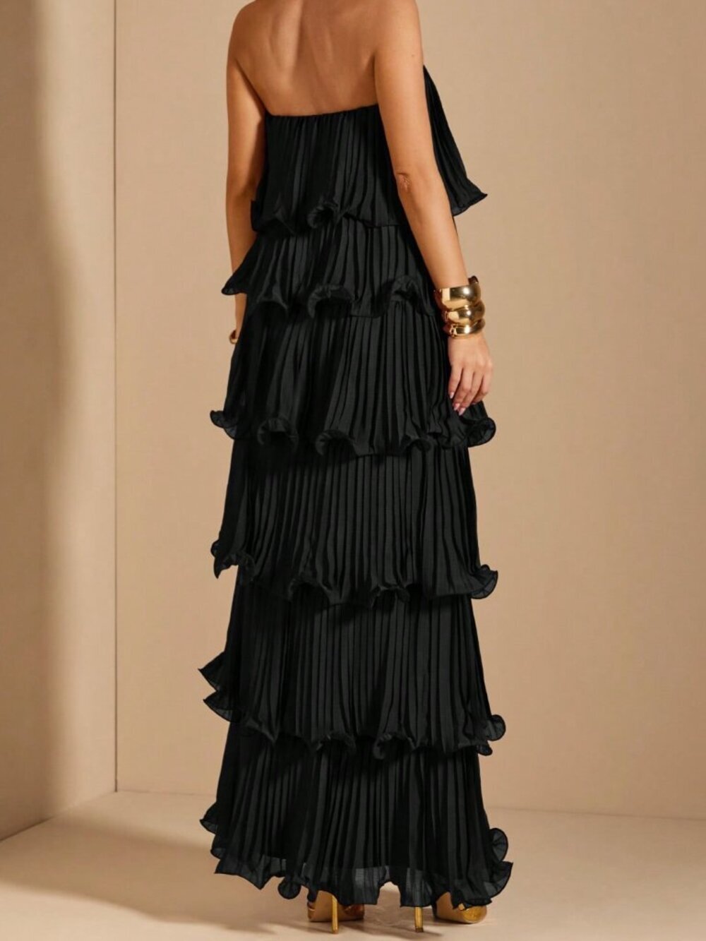Black Elegant Women's Strapless Tiered Cake Dress - Picture 2 of 7